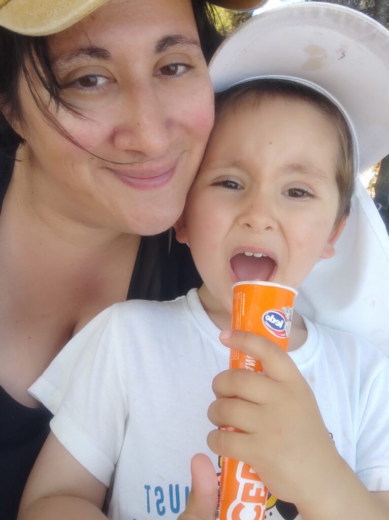 Luis mit Mama
